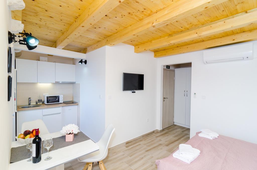 Shining Star Apartment