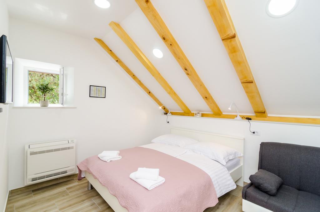 Shining Star Apartment